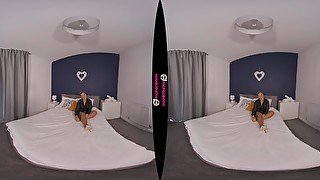 Cum Fetish featuring Beth - WankitNowVR