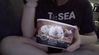 Just eating ice cream cause I'm sad af and it tastes good