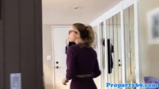 Amateur realtor cocksucking before fucking