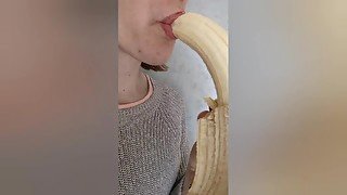 TSmariasweden. Fingering, gaping, dildo