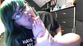 Chubby Teen Footplay(toe Sucking, Foot Flexing) Footfetish