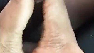 Indiangyal draing footjob