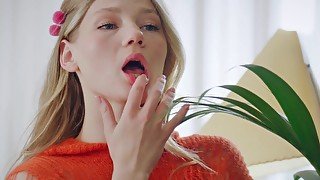 Fit and seductive blonde figuring out how to orgasm
