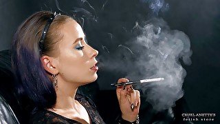 Cigarette holder between her lips 4K