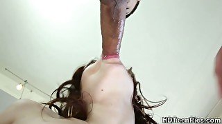 Sexy teen throating cock