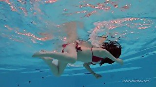 Red Swimsuit Beauty Katy With Bushy Pussy Underwater