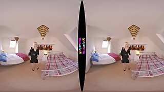 Look At My Pussy featuring Cherry English - WankitNowVR