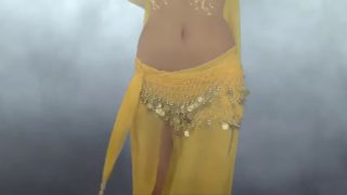 Erotic dance oriental beauty