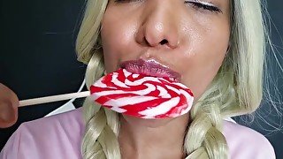 LOLLIPOP EATING ASMR - Rainbow ( (RELAXATION, LICKING, CANDY FOOD).