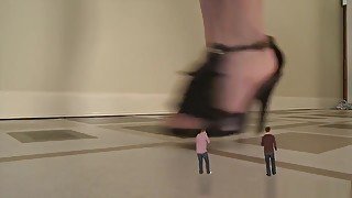 Giantess Crush Goddess