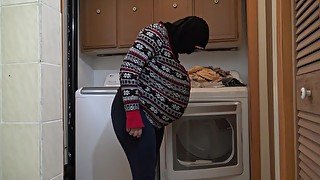 DESI BHABHI KI CHUDAI - INDIAN MUSLIM WIFE PREGNANT CREAMPIE