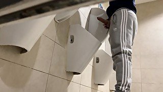 Straight guy caught jerking in the public toilet