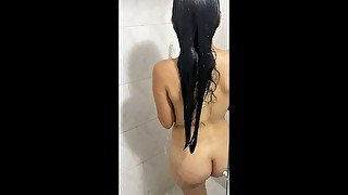 Horny girl in the bathroom