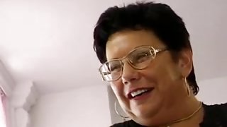 GERMAN GRANNY IN GLASSES FUCKED FUCKED IN THE BEDROOM