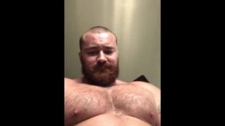 Beefy Muscle Guy Big Dick OnlyfansBeefBeast 