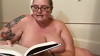 Sara Reads Poe’s Cask of amontillado