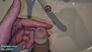 Evening PISSING to the Sink Before going to Bed CloseUp POV.  4K