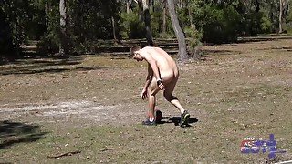 Australian Dude Nick Loves to Get Naked In Public Whilst Exercising in Full View