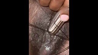 Creamy ebony queen cums all over