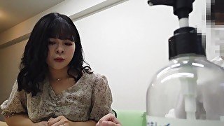 【限定NTR若妻】限定配信欲求不満な若妻に体を擦り付けたら生で〇出してしまった件