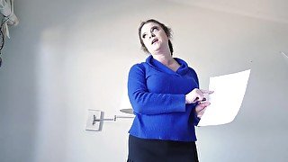 Fat stepmother with dark hair is going to ake his tip