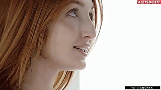 Gentle pussy fingering between charming babes Jia Lissa and Red Fox