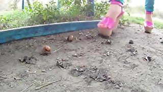 Snail crush