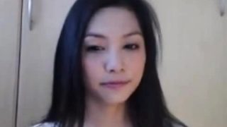 Hot Asian Webcam GIrl Plays 1