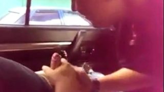 Russian whore sucked 2 cock in a car. Cum to her mouth