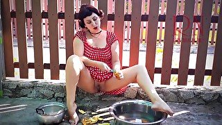 REGINA NOIR Retro maid prepares potatoes for dinner Vintage performance