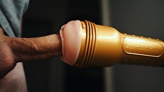 Fucking my fleshlight