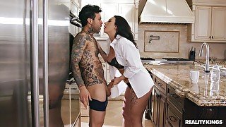 Tattooed and horny dude fucks sexy Zanna Blue badly until she cum