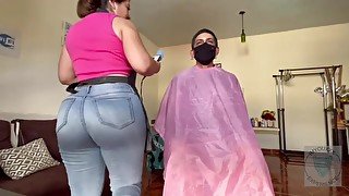 Rico cream pie a peluquera nalgona!