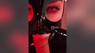 Sexy Latex Slavegirl