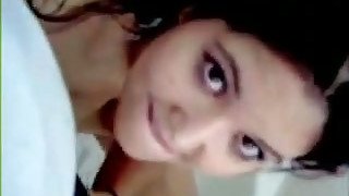 Flirtatious Indian nympho gives hot blowjob to her kinky lover