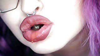 4K Red Berries ASMR - Mouth Sounds + Mastication