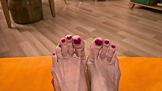 Pedicure Feet Fetish Show