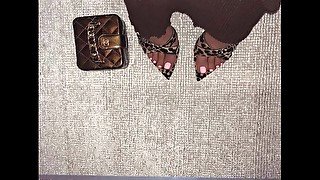 Kylie Jenner Feet Pictures Compilation (Amazing Sexy Feet)