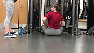 Spying on college girl asses in gym