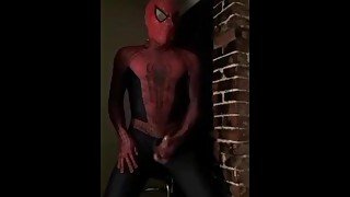 spiderman cums 2