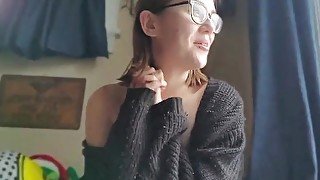 Shaking orgasm + smoke sesh - IzzyHellbourne