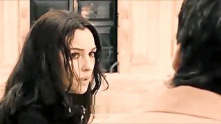 MONICA BELLUCCI HOT NIPPLE SCENES IN DON'T LOOK BACK MOVIE