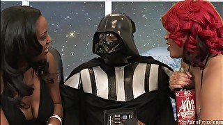 Two Big Butt Freaks Take'n Big Black Dick - Star Wars Cosplay