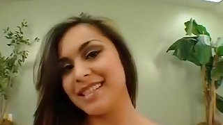 Hot sperm flooded pussy Michelle Maylene