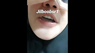 Jilbab indo blowjob