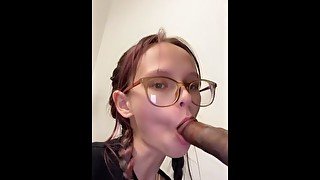 petite girl sucking BBC