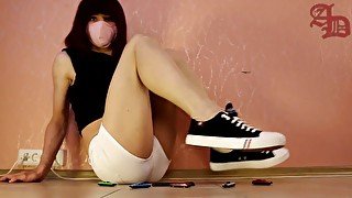 TRANNY GIANTESS AMANDA CRUSHES METAL CARS IN SNEAKERS AND WHITE SHORTS - 1 (CRUSH FETISH)