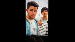 NICK and JOE JONAS  Gay Cum Tribute (I came so hard I dropped my phone)