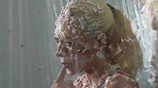 Chantelle, first time messy - raw video