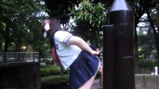 Amateur Japanese Teen CD outdoor dildo